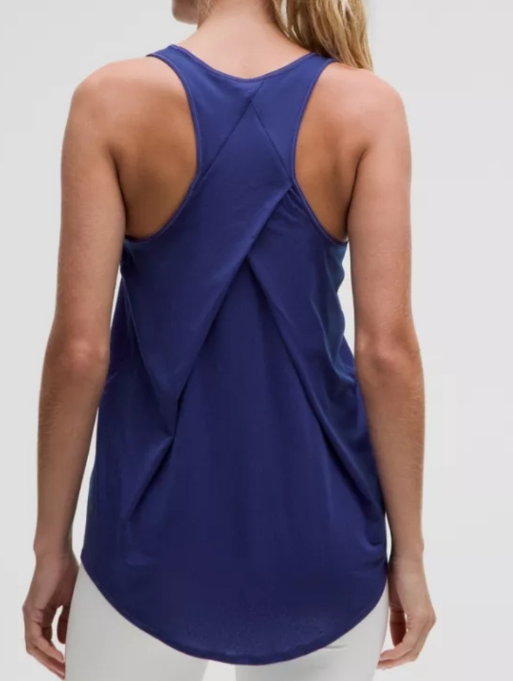 Lululemon NWT Essential Tank Top Pleated - Picture 11 of 11